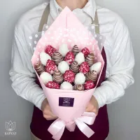 Букет Клубничная любовь