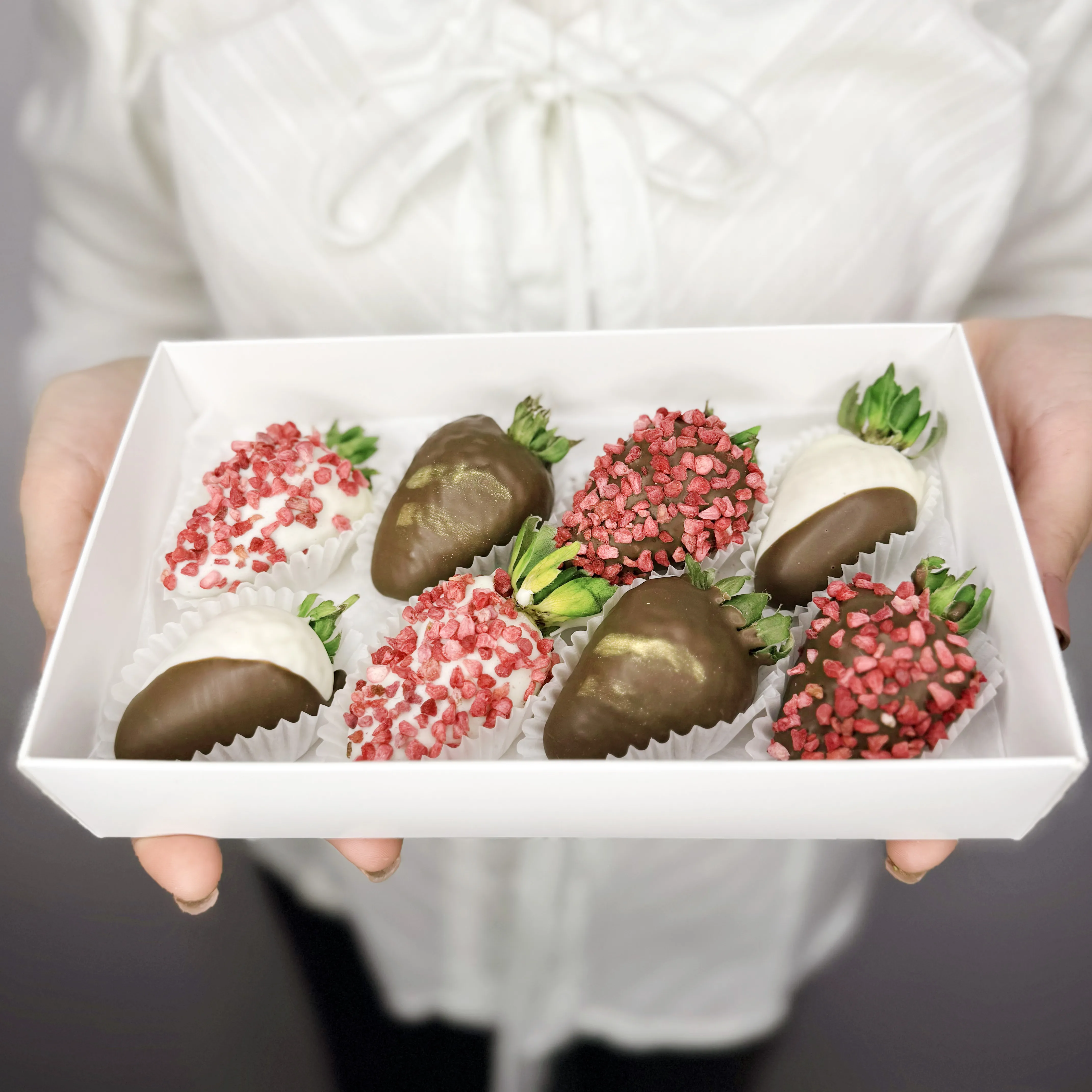 Букет Клубника в шоколаде Ирония малиновой звезды