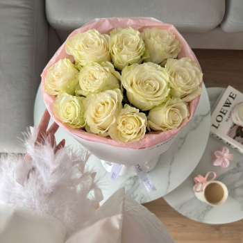 Букет Монобукет из 11 белых роз №3